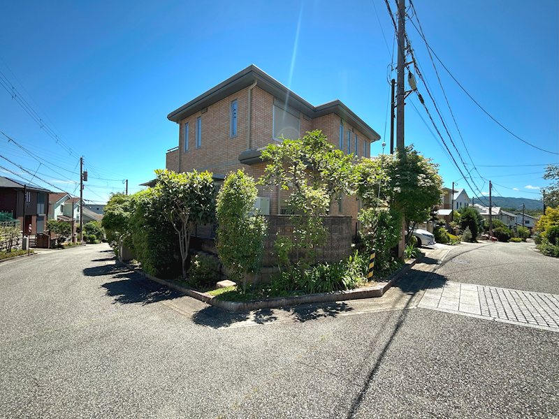宝塚市山手台東2丁目戸建