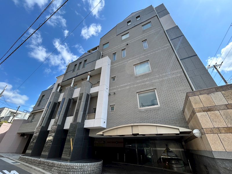 アステシオ御影